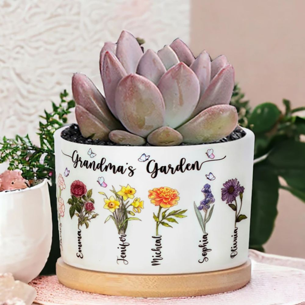 Personalised Birth Month Flower Pots with Grandkids Names, Mother's Day Gift.