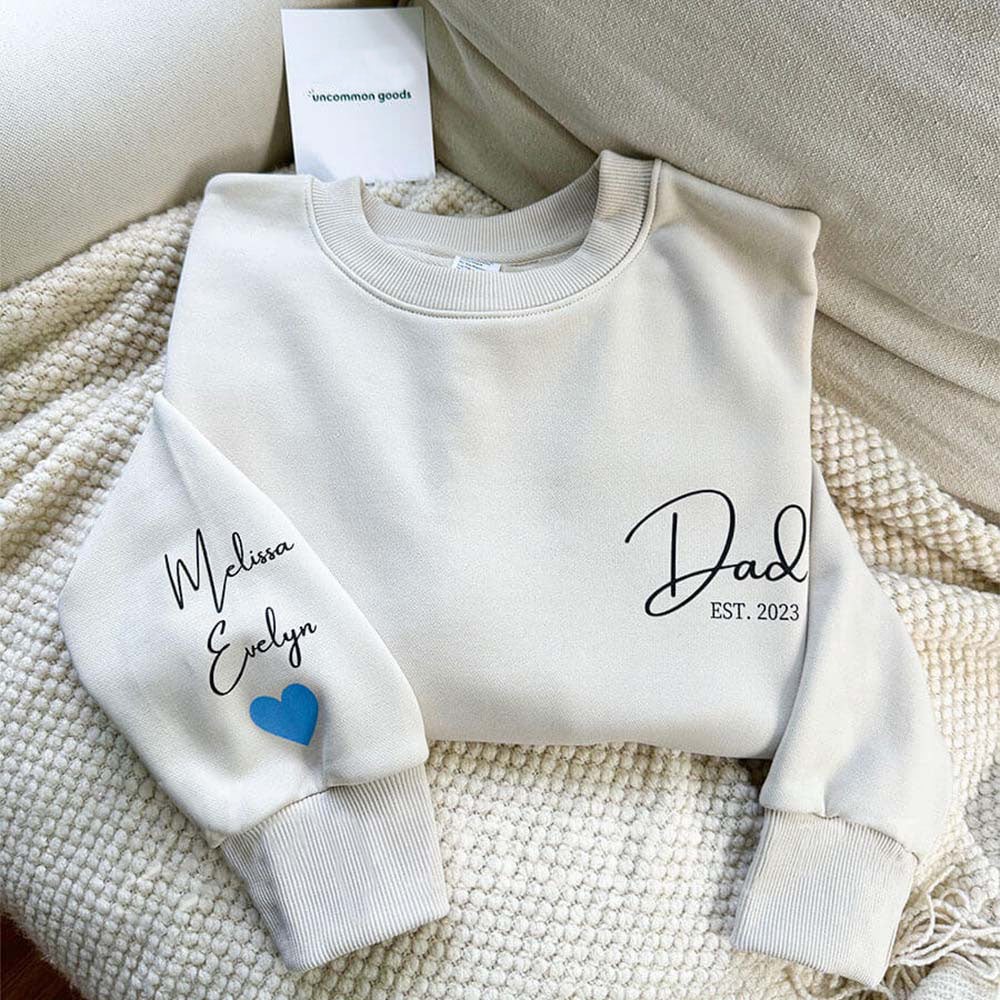 Personalised Dad EST Sweatshirt with Kids' Names and Heart on Sleeve XMAS Gift