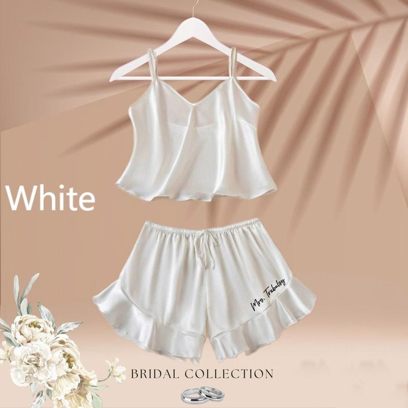 Personalised Bridesmaid Ruffle Satin Pajamas Set with Customisable Last Name